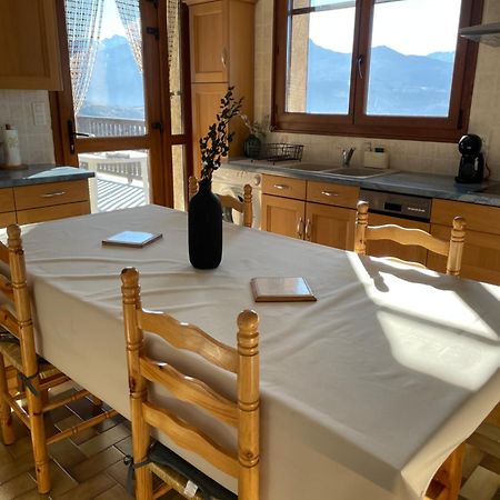 Appartement T3 Avec Vue Sur Le Lac Chorges Eksteriør bilde